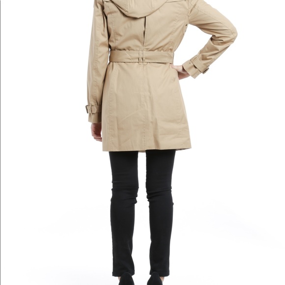Burberry Brit Reymoore Trench Coat - Picture 3 of 16